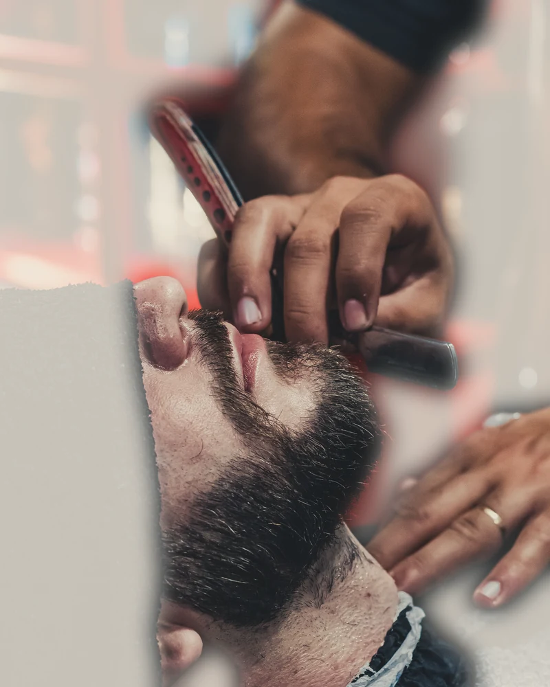 Afeitado o arreglo de barba en NOSS Estilistas